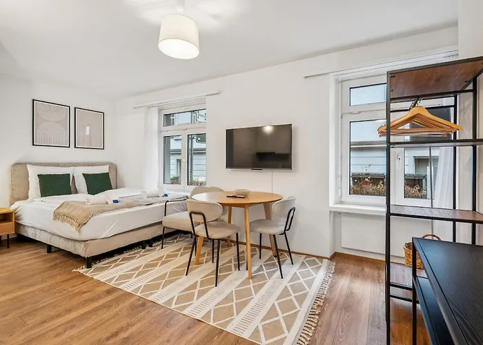 Exclusive Near Center - Color 4 Apartment Zurich