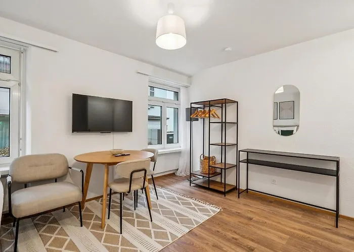 Exclusive Near Center - Color 4 * Zurigo